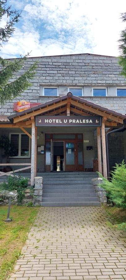 Apartman Novohradky 22 Benesov nad Cernou Exterior foto